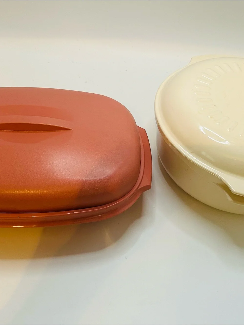 Tupperware vintage microwave cooker and 6 cups microwave steamer